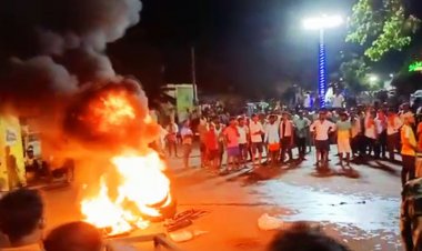 ஆர்ப்பாட்டத்தின்போது ஜனாதிபதி எங்கு இருந்தார்?