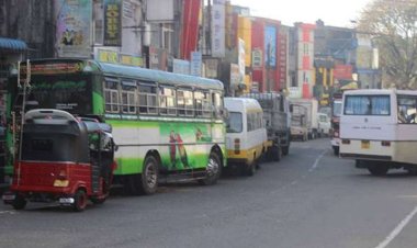 இன்றும் ஹட்டனில்  எரிபொருளுக்கு வரிசை