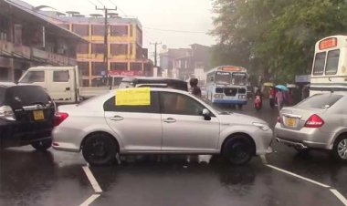 ஆர்ப்பாட்டத்தால் காலி வீதியின் போக்குவரத்து பாதிப்பு