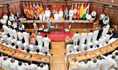 10 அமைச்சர்கள் இன்று பதவியேற்பு