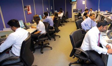 வெள்ளிக்கிழமைகளில் அரச ஊழியர்களுக்கு விடுமுறை