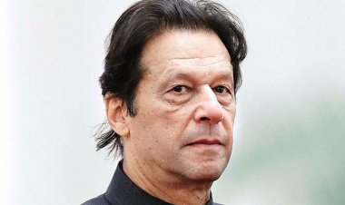 இம்ரான் கான் அறையில் உளவு பார்க்கும் கருவி?