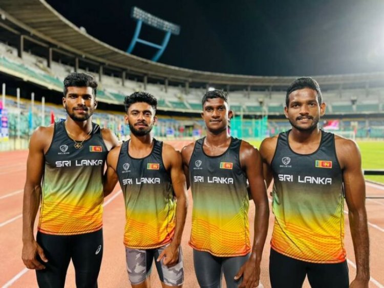 ஆண்களுக்கான அஞ்சலோட்டத்தில்  வெள்ளிப் பதக்கம் வென்ற இலங்கை