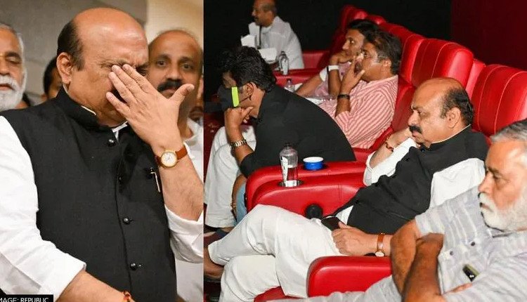 திரைப்படத்தை பார்த்து கண்ணீர் விட்டு அழுத முதலமைச்சர்