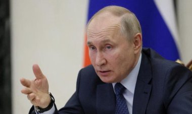 அணு ஆயுத யுத்த ஆபத்து அதிகரித்துள்ளது - ரஷ்ய  ஜனாதிபதி