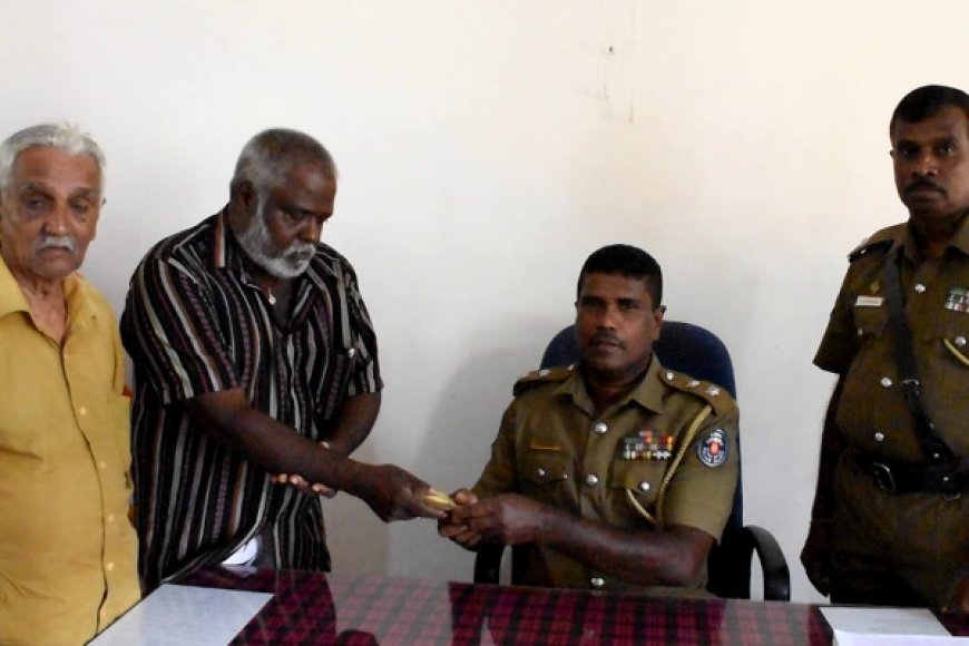 ஆடு மேய்த்தவருக்கு குவியும் பாராட்டு