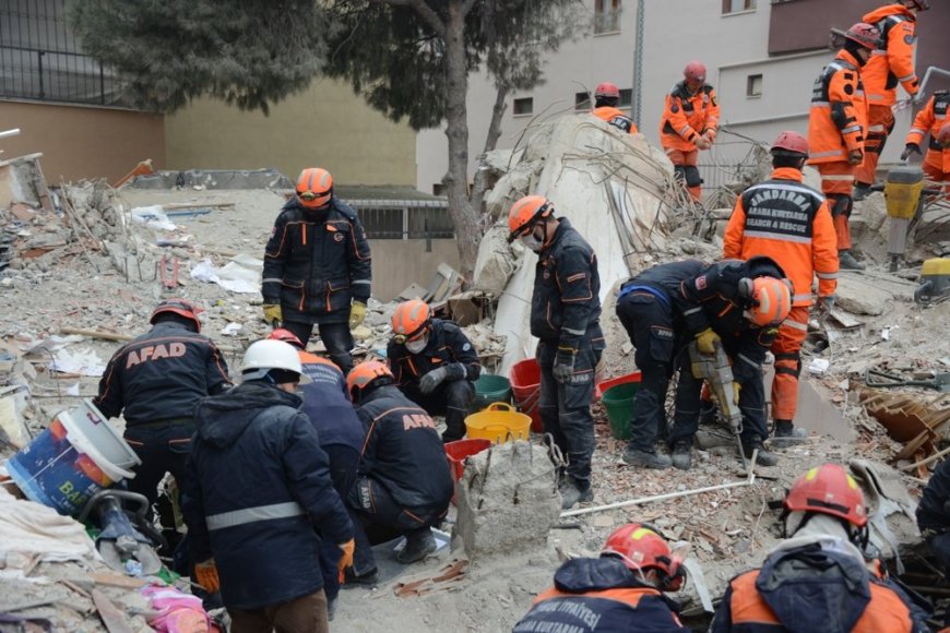 Earthquake rescue work moves slowly as death toll nears 5,000