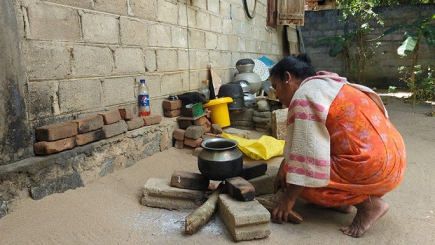 வன்முறைகள் பரிசளித்த வாழ்க்கை