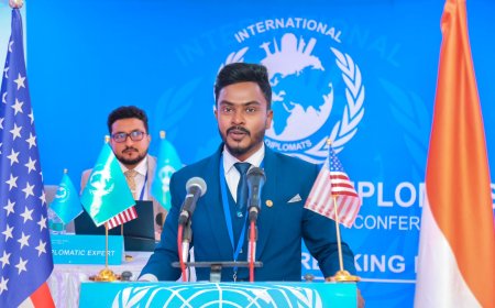 சர்வதேச இராஜதந்திரிகள் மாநாட்டில் ரகு இந்திரகுமார்