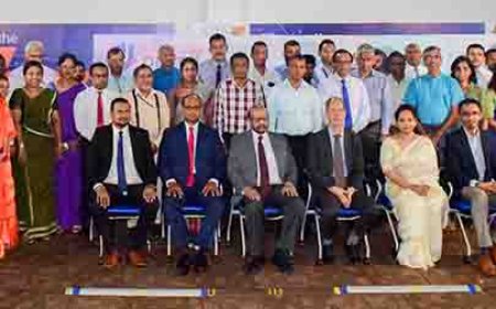 அரச நிர்வாகத்தில் நிலையான டிஜிட்டல் மாற்றத்தை துரிதப்படுத்தல்