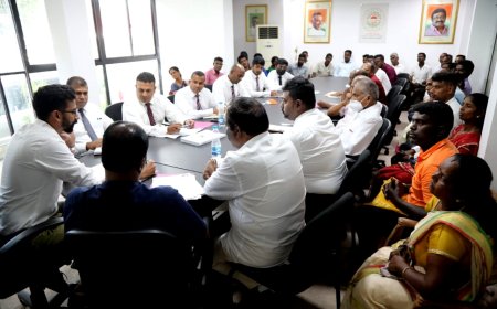 தொழிலாளர்களின் உழைப்பை சுரண்டினால் கடும் நடவடிக்கை  – ஜீவன் எச்சரிக்கை