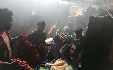 இராகலை கீழ்பிரிவில் 20 வீடுகளில் தீ; 75 பேர் நிர்க்கதி