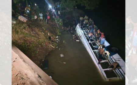 Breaking News: மன்னம்பிட்டி பாலத்தில் வீழ்ந்த பஸ்; 10 பேர் பலி