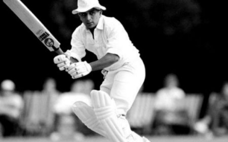 சுனில் கவாஸ்கர் வாழ்நாளில் ஹெல்மெட் அணிந்ததே இல்லை.. ஏன் தெரியுமா? 