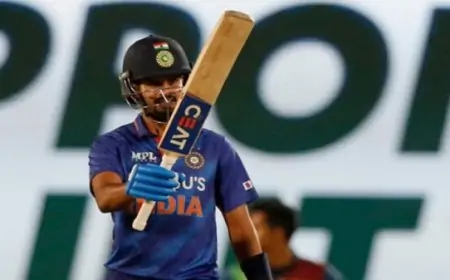 பயிற்சி போட்டியில் 199 ரன்கள்... விமர்சனத்திற்கு பதிலடி கொடுத்த ஸ்ரேயாஸ் ஐயர்