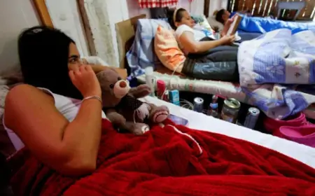 24 மணி நேரமும் படுத்தே இருக்கும் “சோம்பேறி குடிமகன்” போட்டி பரிசு... தொகை எவ்வளவு தெரியுமா?