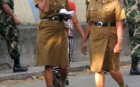 தந்தையை கடுமையாக தாக்கிய பொலிஸ் சார்ஜன்டான மகள் கைது