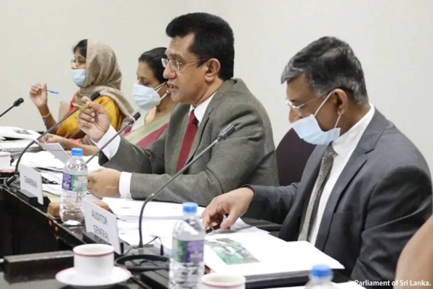 பல நிறுவனங்கள் கோப் குழுவுக்கு அழைப்பு