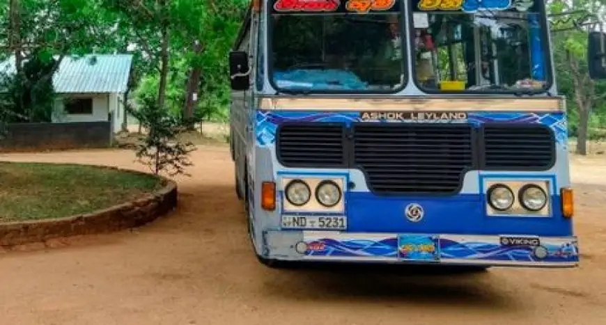 போராட்டத்தின் நடுவே நொறுக்கப்பட்ட பஸ்களுக்கு இழப்பீடு  கோரிக்கை