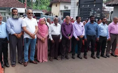 தசாப்தங்களைக் கடந்து கௌரவிக்கப்பட்ட ஆசிரியர்கள்!