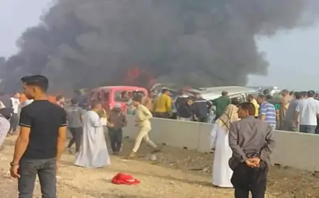 அடுத்தடுத்து மோதிய கார்கள்... 35 பேர் பலி