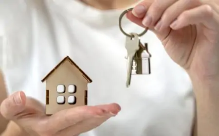 கொழும்பில் சுமார் 50,000 குடும்பங்களுக்கு வீட்டு உரிமை