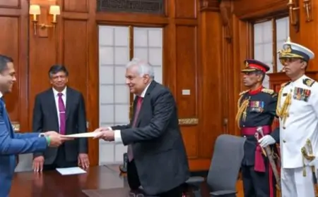 புதிய விளையாட்டுத்துறை அமைச்சராக ஹரின் பெர்னாண்டோ