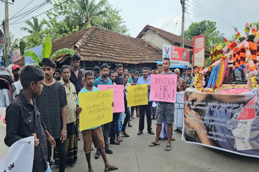 யாழில் தமிழ் இளைஞன் தடுப்புக் காவலில் உயிரிழப்பு, பொலிஸாருக்கு எதிராக ஆர்ப்பாட்டம்