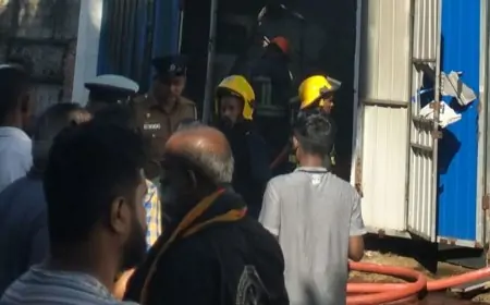 கொழும்பில் கட்டிடம் ஒன்றில் பாரிய தீ