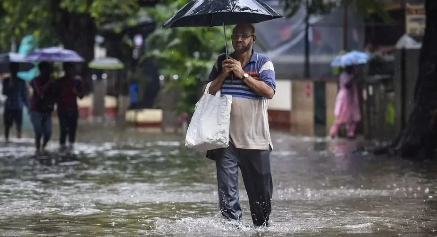 தொடர் மழையினால் மலையகத்தில் வான் கதவுகள் திறப்பு: இயல்பு வாழ்க்கை பாதிப்பு