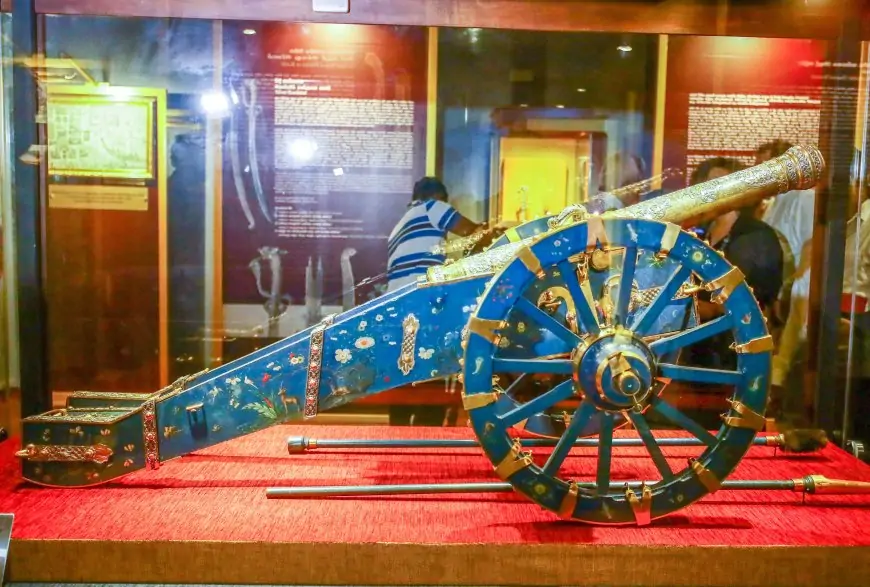 நெதர்லாந்தால் மீளக் கையளிக்கப்பட்ட தொல்பொருட்களை மக்கள் பார்க்கலாம்!