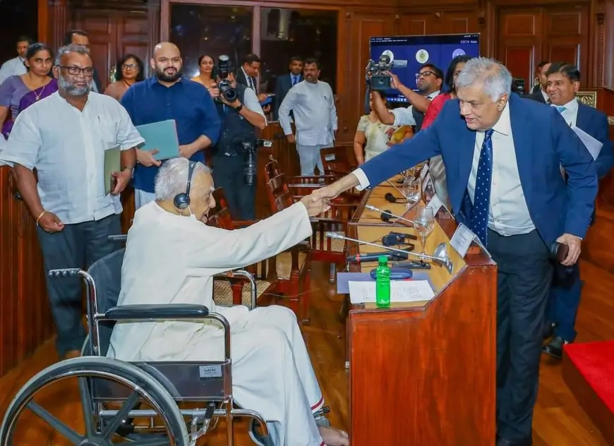 தமிழ் எம்.பிக்களை சந்தித்து பேசினார் ஜனாதிபதி ரணில்