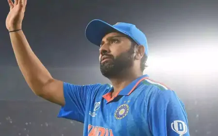 இதுவரை எந்த வீரருமே செய்யாத சாதனையை படைக்க போகும் ரோகித் சர்மா!