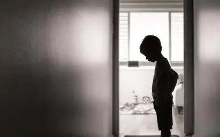 ஒரு வருடத்தில் சிறுவர் துஷ்பிரயோகம் தொடர்பாக 10,000 முறைப்பாடுகள்