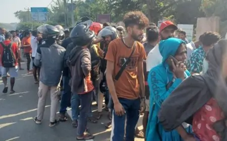 டிக்கெட் வாங்க அதிகாலை முதல் அலைமோதும் இலங்கை ரசிகர்கள்