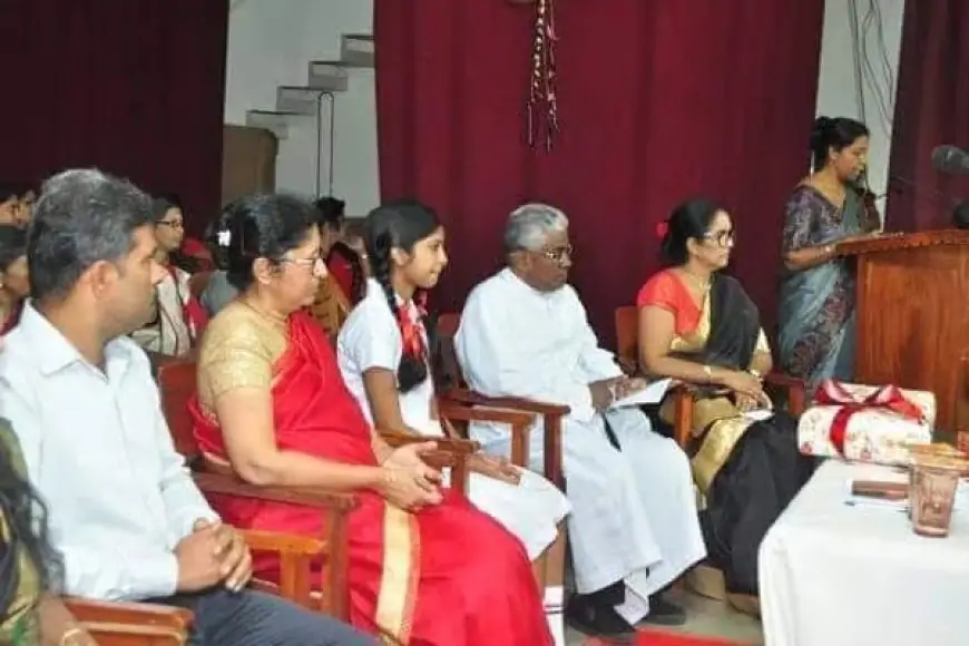 பாடசாலையில் கௌரவிக்கப்பட்ட கில்மிஷா... இலக்கை நோக்கி ஈழத்து குயில்