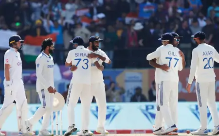 இங்கிலாந்து அணியை வீழத்தி  டெஸ்ட் கிரிக்கெட்டில் சாதனை படைத்த இந்திய அணி!