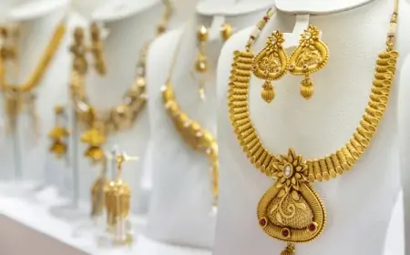 தங்கத்தின் விலையில் ஏற்பட்டுள்ள மாற்றம்... வாங்க காத்திருப்போருக்கு வெளியான தகவல்