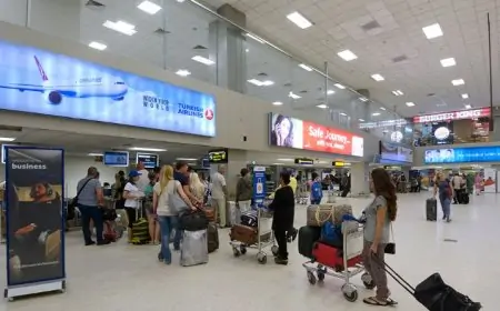 போலி கடவுச்சீட்டில் கனடா செல்ல முயன்ற இளைஞன் கட்டுநாயக்கவில் கைது