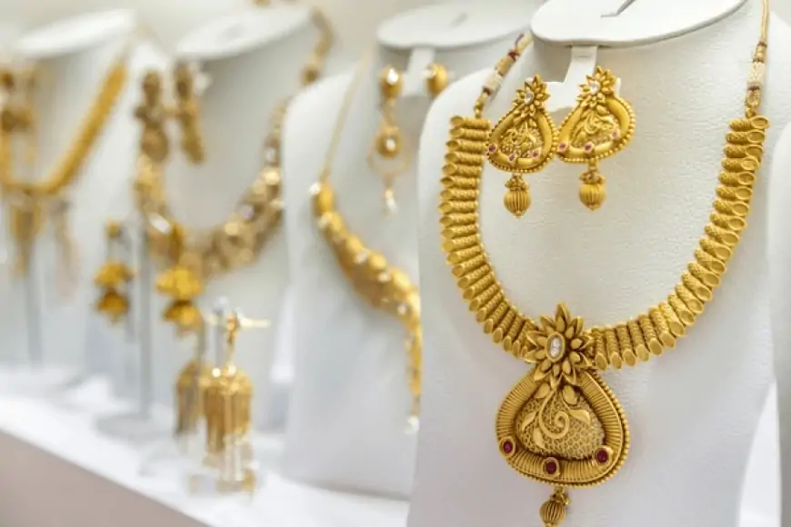 தங்கத்தின் விலையில் ஏற்பட்டுள்ள மாற்றம்... வாங்க காத்திருப்போருக்கு வெளியான தகவல்