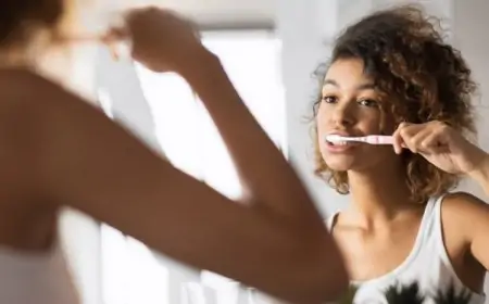 காலையில் பல் துலக்காமல் இருப்பது புற்றுநோய்க்கு வழி ஏற்படுத்தும் – அதிர்ச்சி தகவல்!