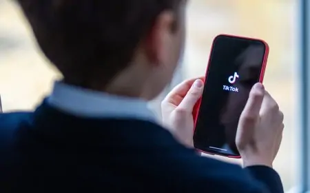 டிக்டாக் செயலிக்குத் தடை விதிக்கும் முயற்சிகள் சூடுபிடிப்பு!