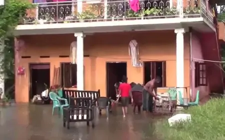 வெள்ளத்தால் பாதிக்கப்பட்டவர்களுக்கு 10,000 ரூபாய் கொடுப்பனவு... பெறுவது எப்படி?