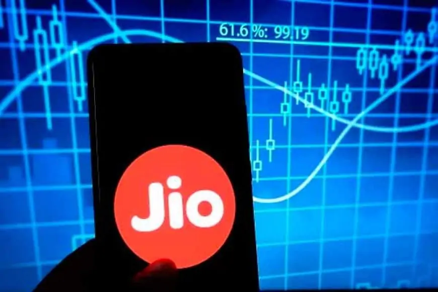 ரீசார்ஜ் கட்டணம் உயர்வு; திடீரென அறிவித்த ஜியோ