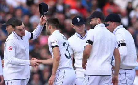 முதல் டெஸ்ட் போட்டியில் இங்கிலாந்து வெற்றி பெற்றது