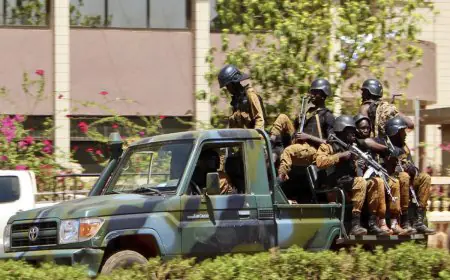 பர்கினோ பசோவில் தாக்குதல்: 200 பேர் உயிரிழப்பு