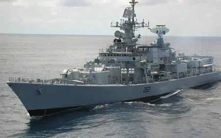 இந்திய கடற்படையின் போர்க்கப்பல் இலங்கை வருகின்றது