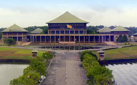 நாடாளுமன்றம் எந்நேரத்திலும் கலைக்கப்படலாம்?