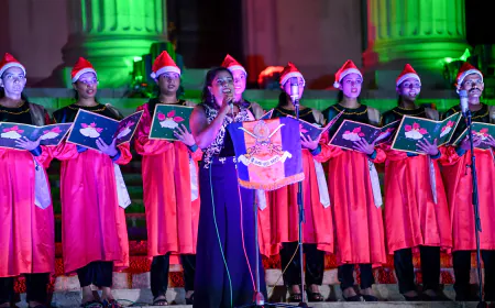 இலங்கை ஜனாதிபதி அலுவலகத்தில் களைகட்டிய நத்தார் இசைநிகழ்ச்சி