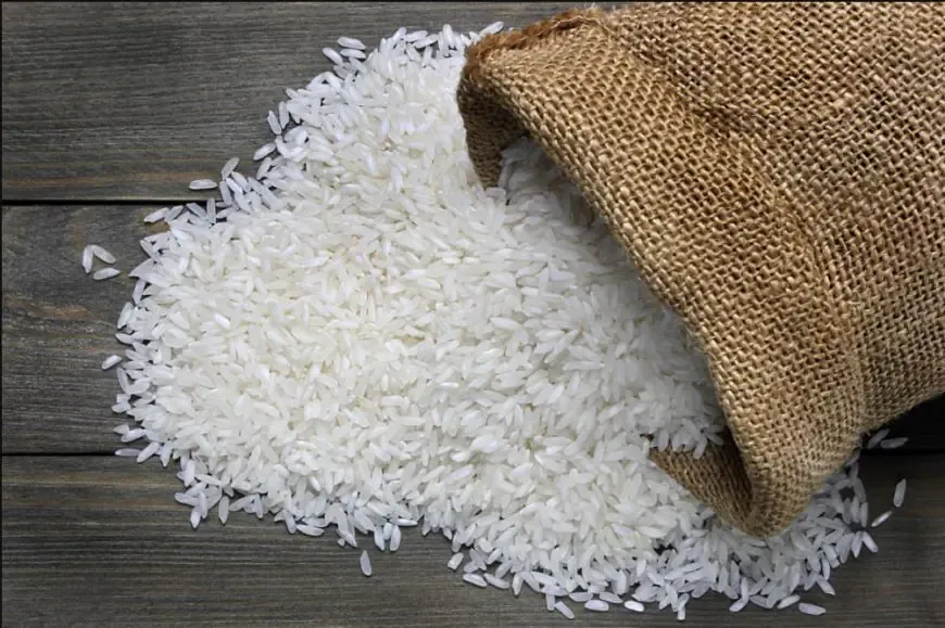 அரிசியை அதிக விலைக்கு விற்ற 50 பேர் கைது